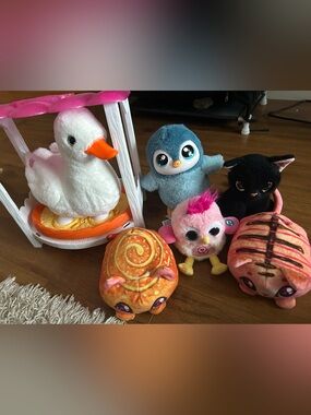 Pets alive, cookeez makery lot